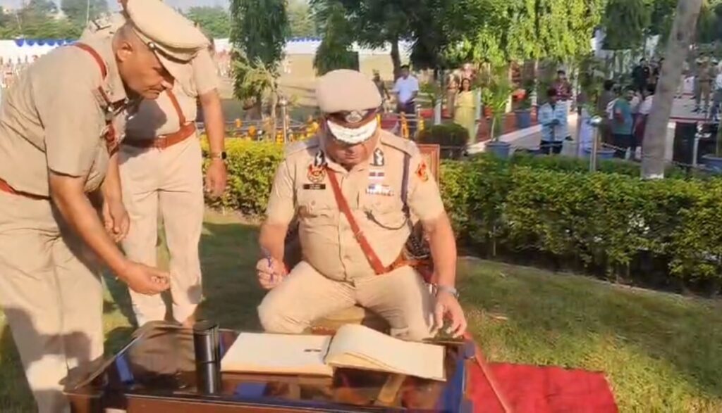 Haryana DGP Pays Tribute to Martyrs, Vows Crime Crackdown