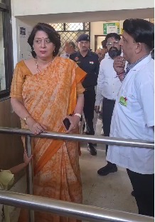 Dr. Sumita Mishra Inspects Raipur Rani Tehsil and CHC